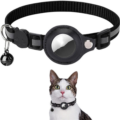 PurrHug™ Reflective AirTag Holder Collar
